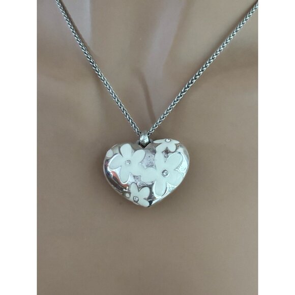 Brighton Hinged Silver Bangle Braclet with Necklace & Earrings White Flowers - Picture 5 of 11